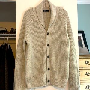 Beautiful sweater No smoke pet Gap worn 1x